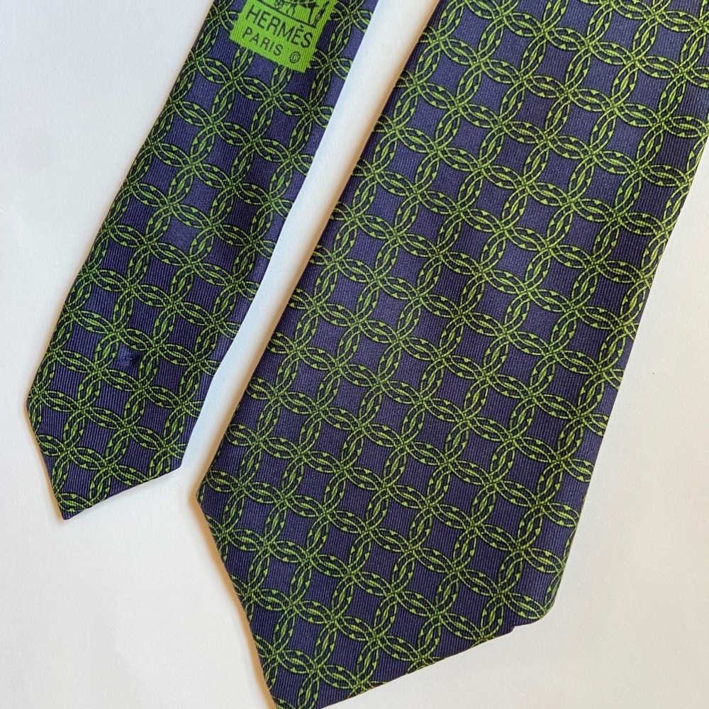 Dark Blue Hermes Silk Tie - Picture 3 of 3